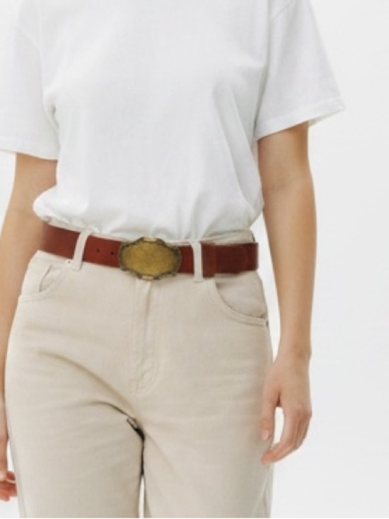 Les Ailes de la Mode Accessories - Circa 1990s Les Ailes de La Mode Leather Belt M Burgundy Wine Brass Buckle